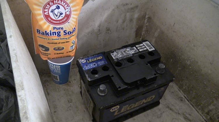 how to  Clean RV car battery Cells
